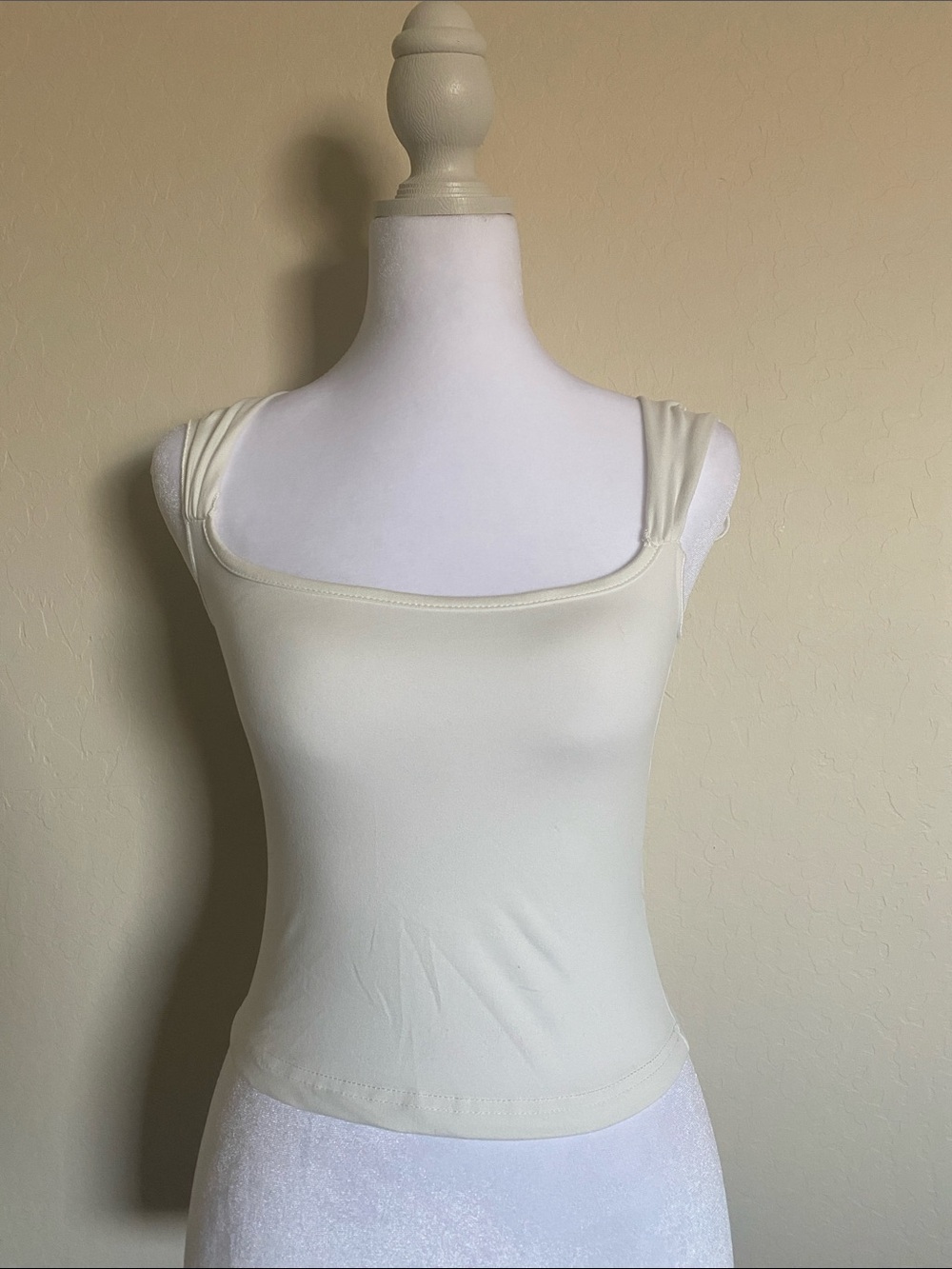 Juniors' White Top
